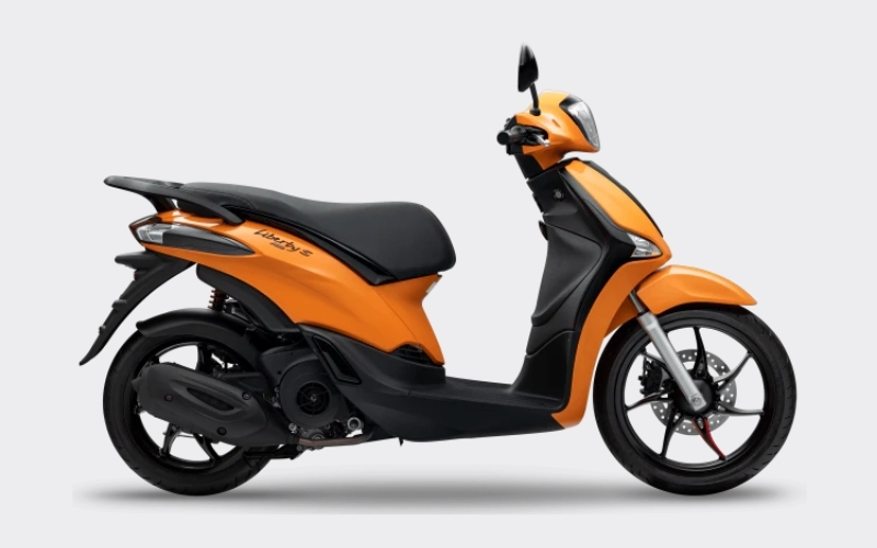 điện áp bình ắc quy xe Piaggio