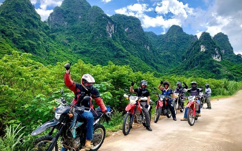 vì sao du lịch bằng xe máy đã trở thành xu hướng